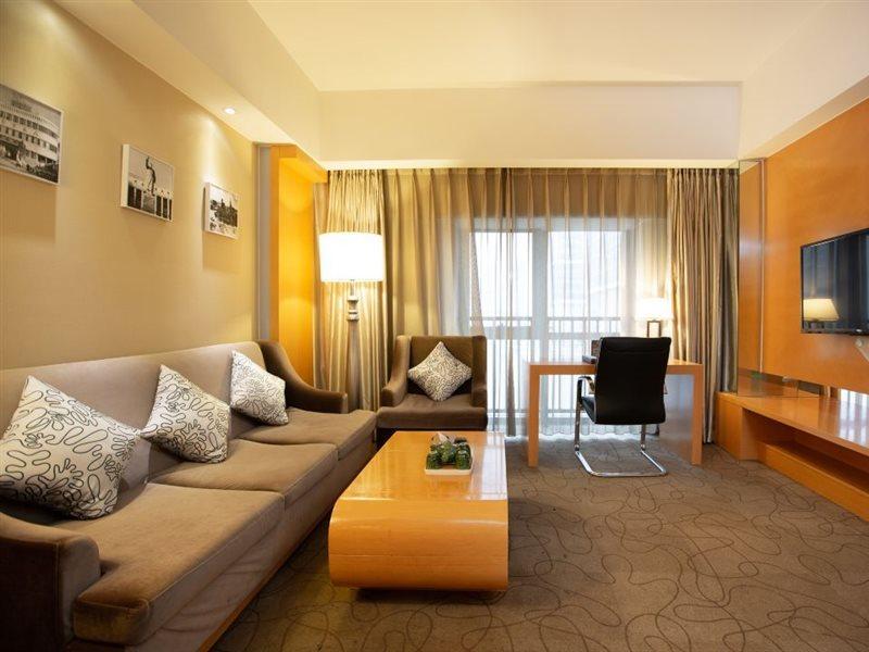 Jinjiang Metropolo Hotel Zhengzhou Erqi Exterior photo