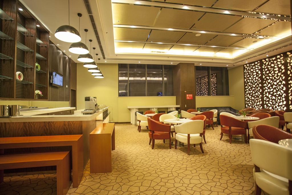 Jinjiang Metropolo Hotel Zhengzhou Erqi Exterior photo