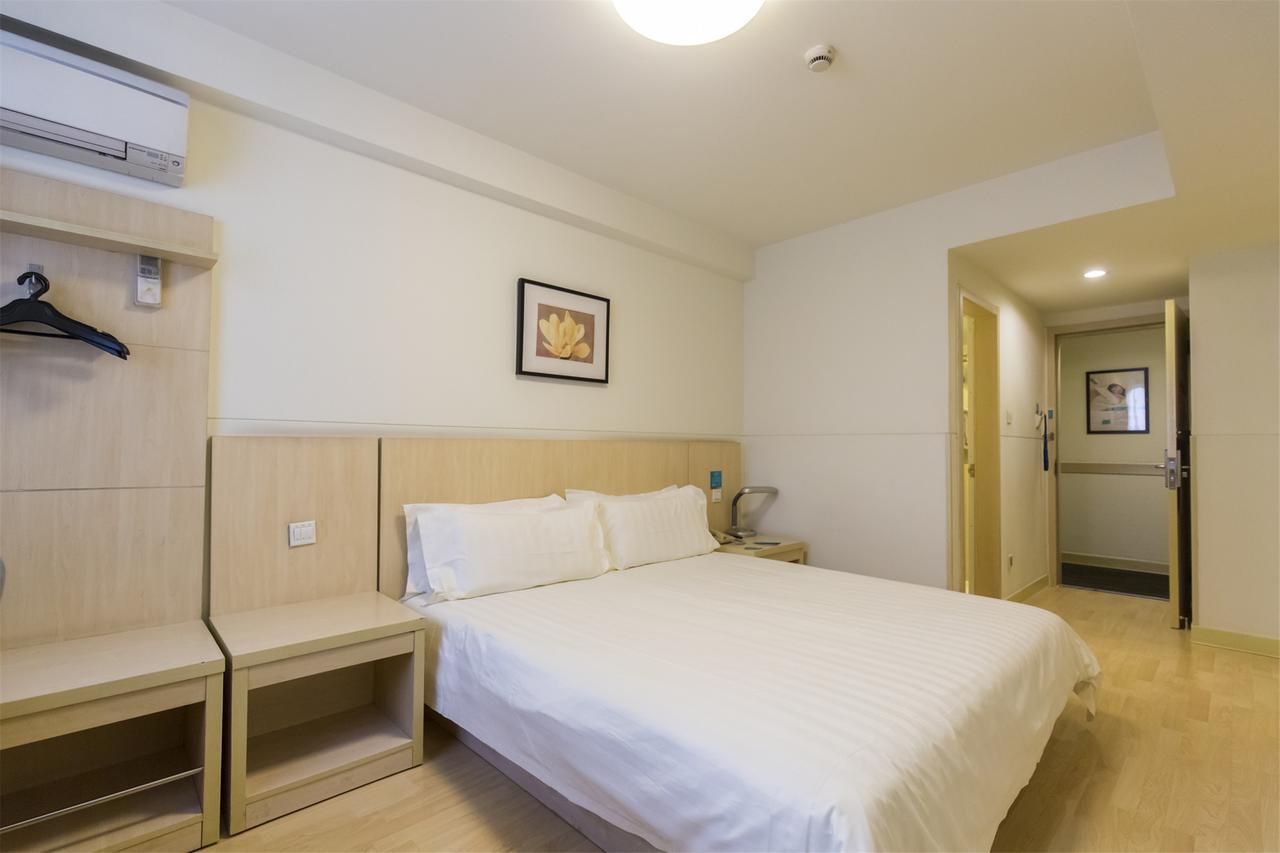 Jinjiang Metropolo Hotel Zhengzhou Erqi Exterior photo