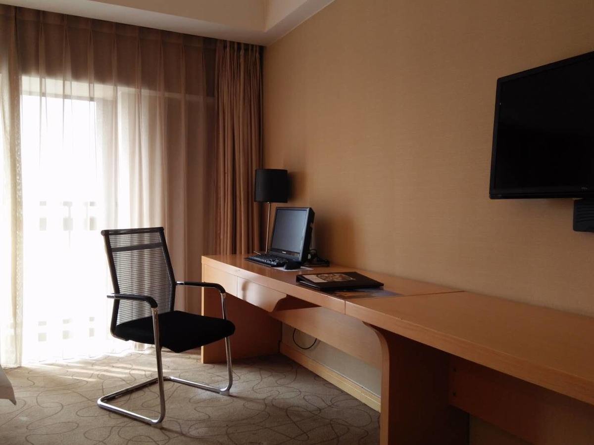 Jinjiang Metropolo Hotel Zhengzhou Erqi Exterior photo